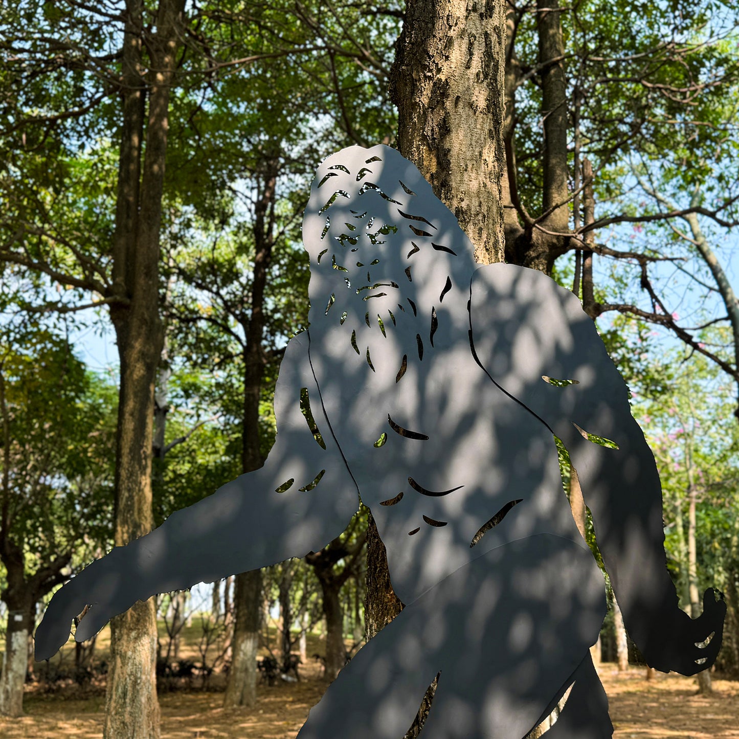 7.4ft Bigfoot Metal Outdoor Decor Big Foot Sasquatch Gifts for Men/Women Bigfoot Silhouette Statues for Yard Art, Patio, Lawn, Forests, Garden Decor, Yard Display, Garden Decorations